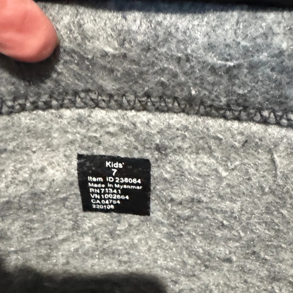 L.L. Bean Black and Gray Kids Snow Boots - Picture 3 of 6